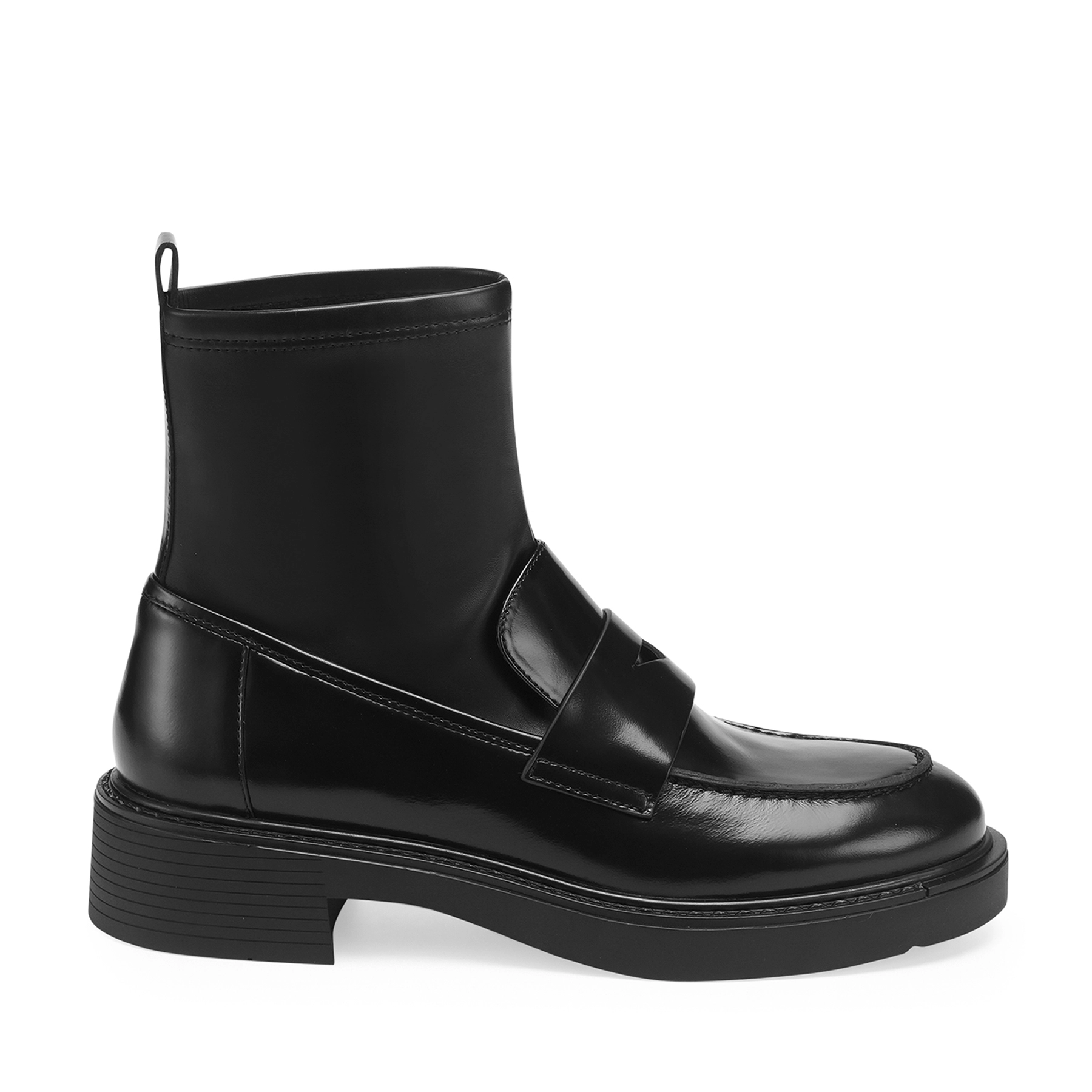 Low boots
